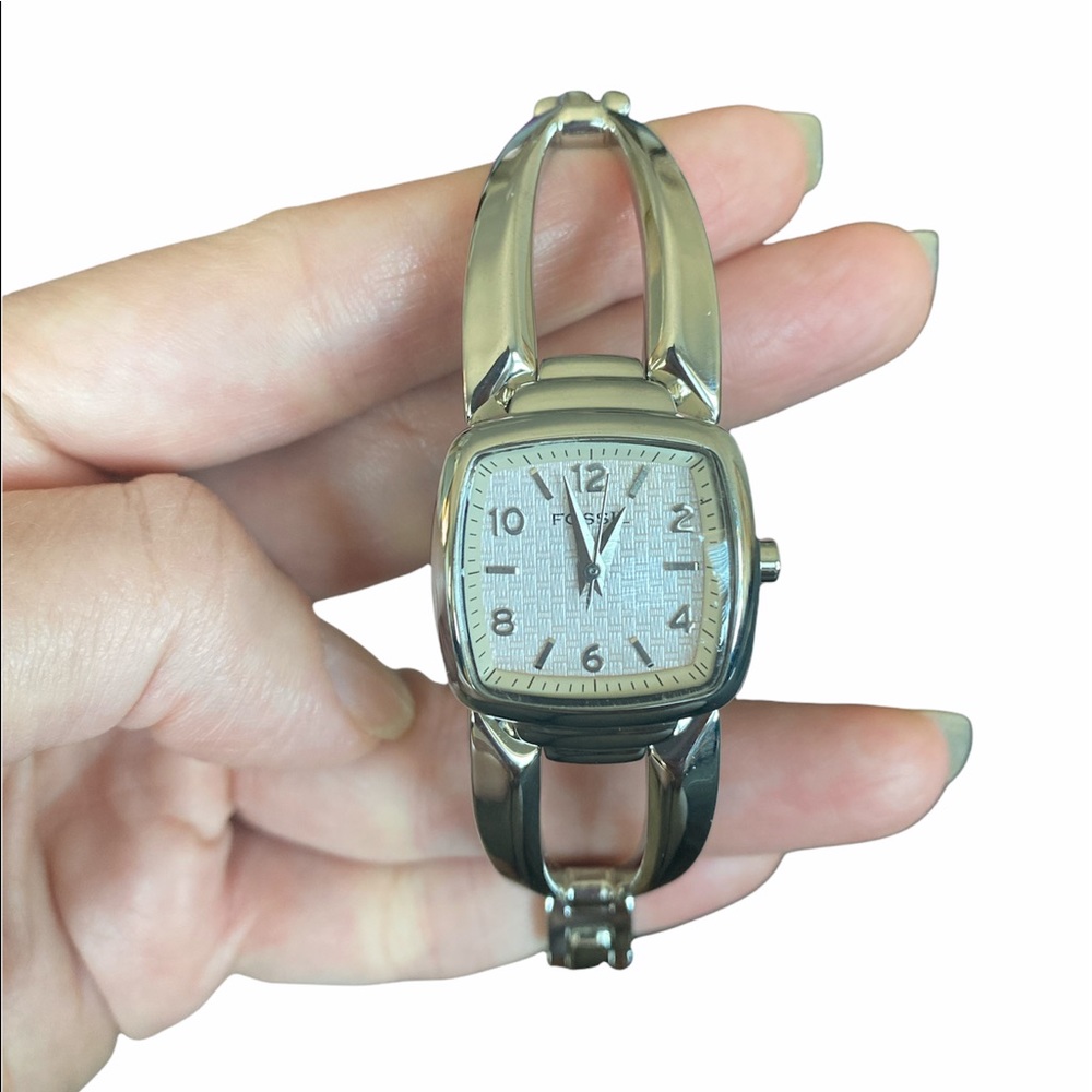 Fossil F2 women’s watch